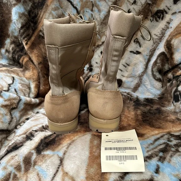 New. McRae Hot Weather Leather Boots. 11 W. Vibram Soles. Manufactured in USA. - Picture 8 of 16